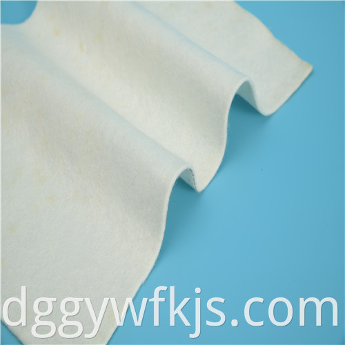 Flame-retardant hot-pressed composite shaped needle cotton